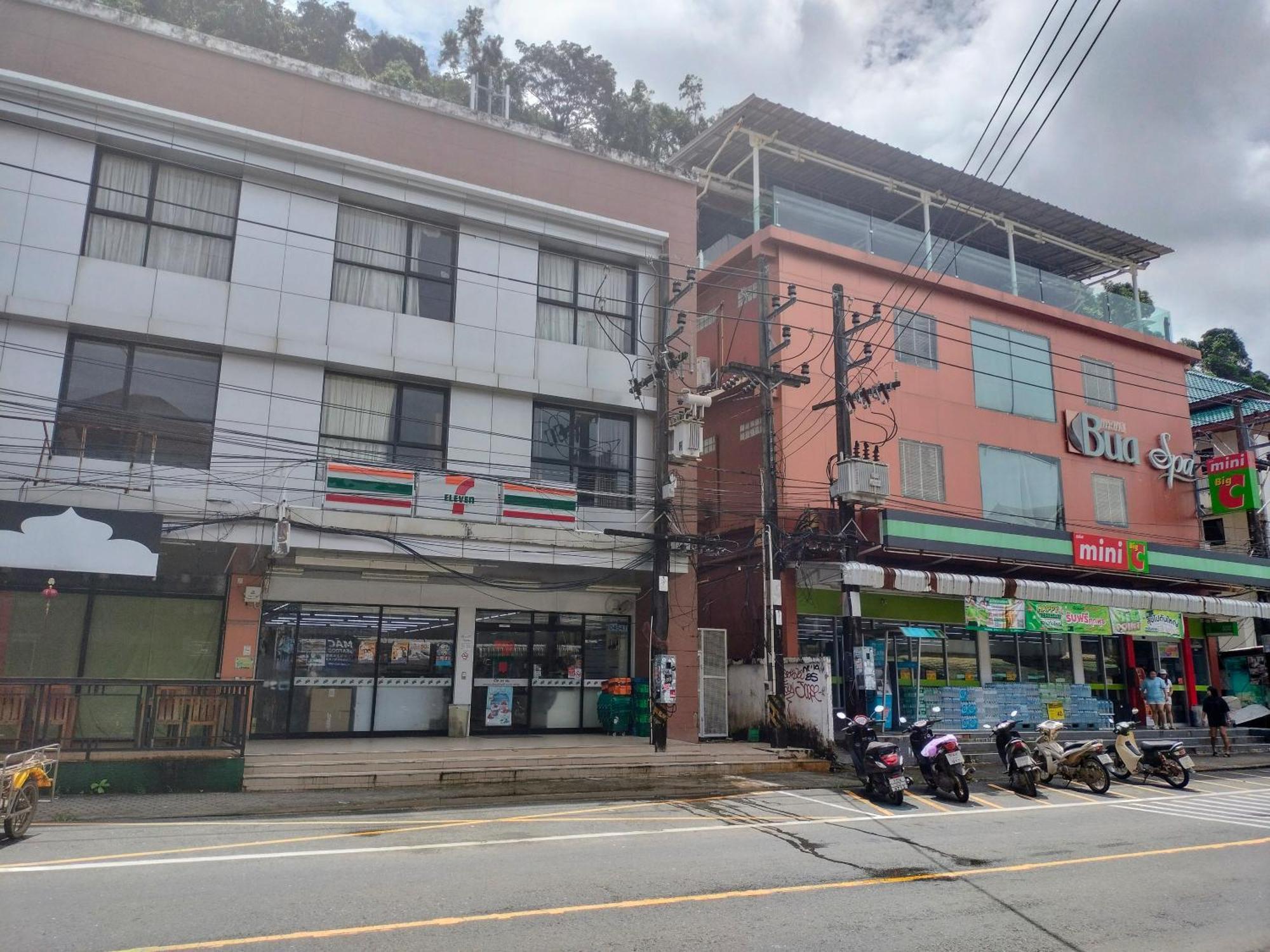 Baan Saikao Plaza Hotel & Service Apartment Koh Chang Exterior foto