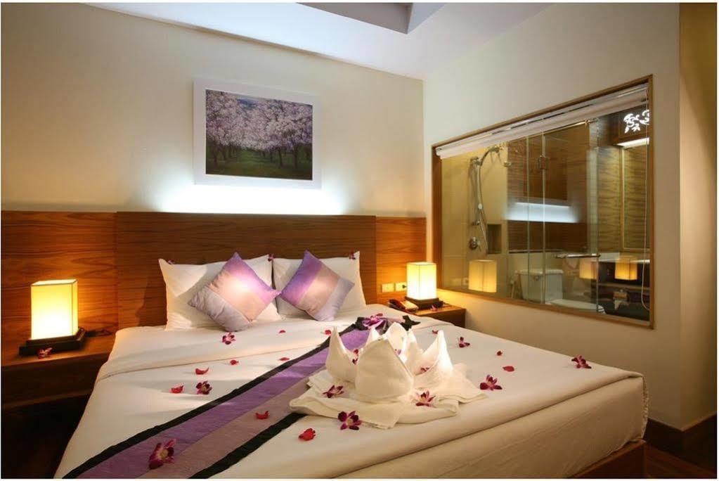 Baan Saikao Plaza Hotel & Service Apartment Koh Chang Exterior foto